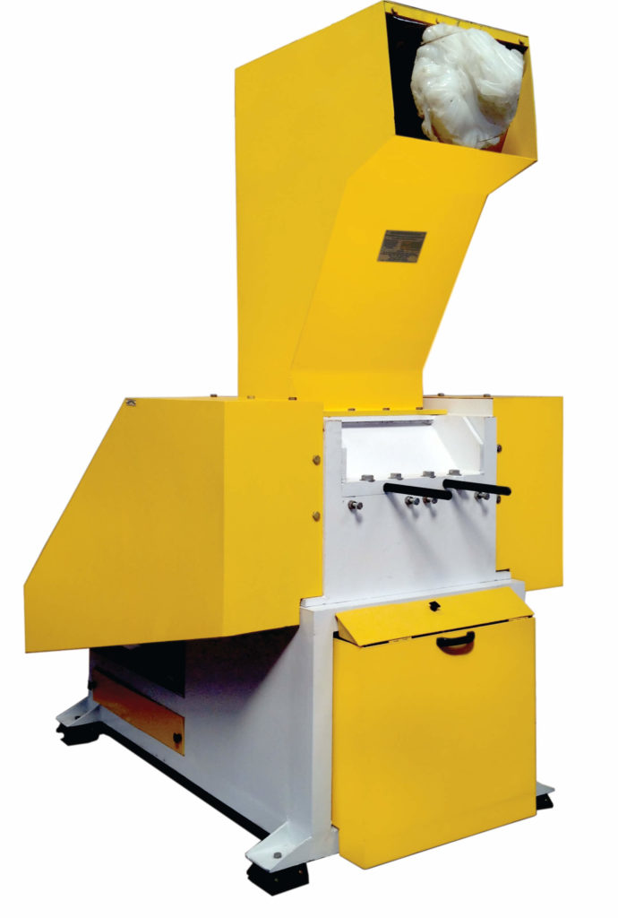 Big Lump Grinder Plastic Waste Recycling Machine Manufacturer